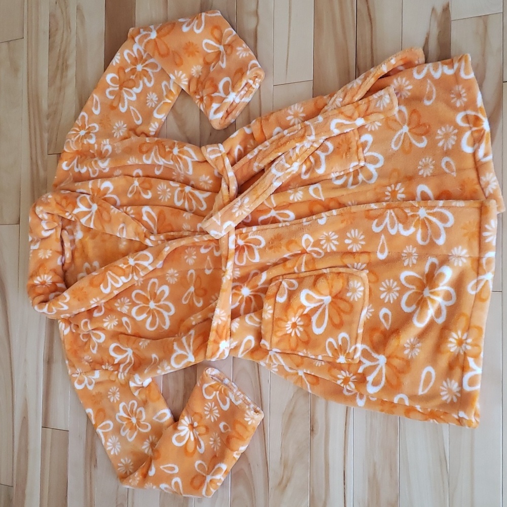 TAG robe